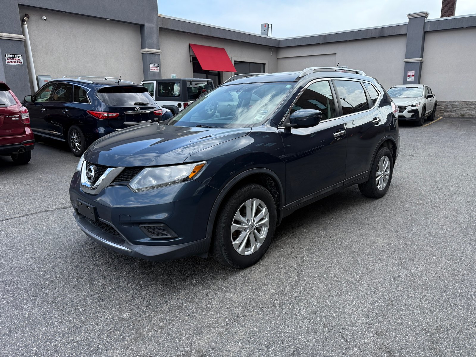 2016 Nissan Rogue SV AWD's photo