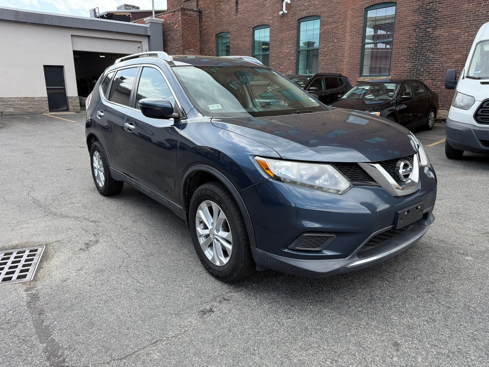 Vehicle Image 2